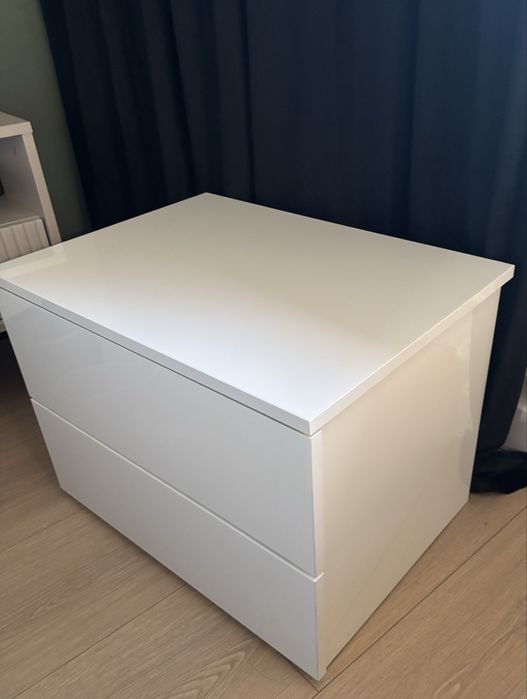 Szafka nocna -  biały połysk