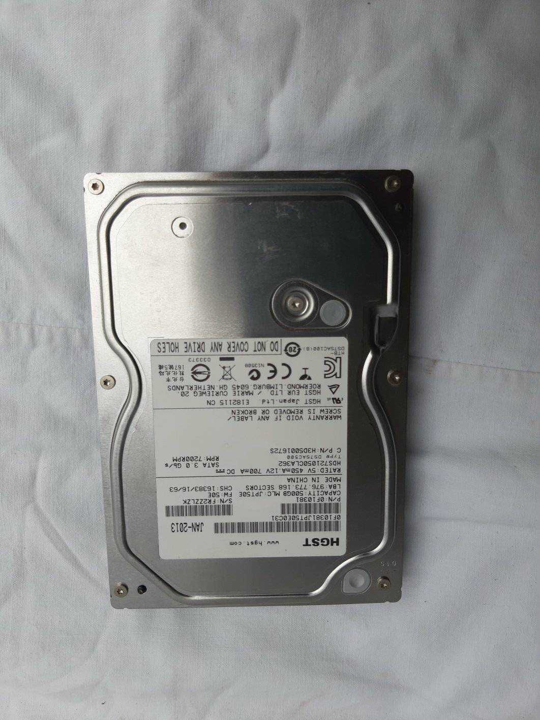 СРОЧНО. Продам жесткий диск HGST 500GB.