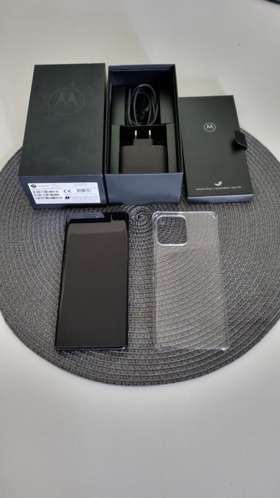 Motorola EDGE 40 PRO 12 256 BLACK