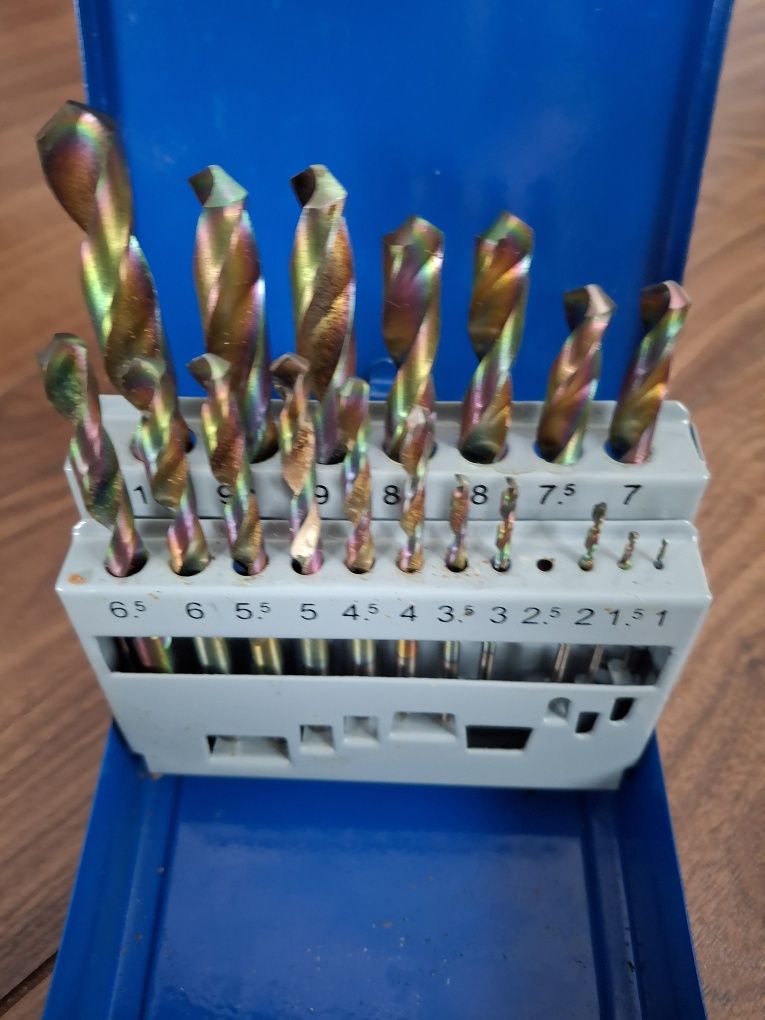 Wiertła do metalu i stali 1 - 10  18 szt HSS DIN 338