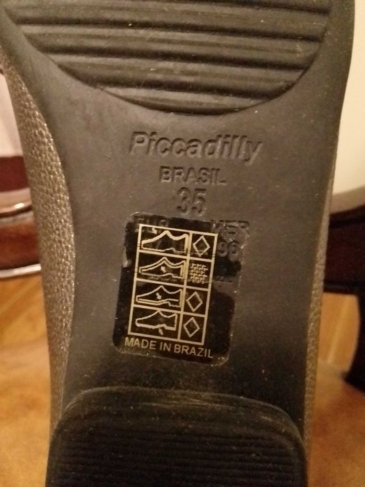 Bonitas e confortáveis sabrinas em péle novas