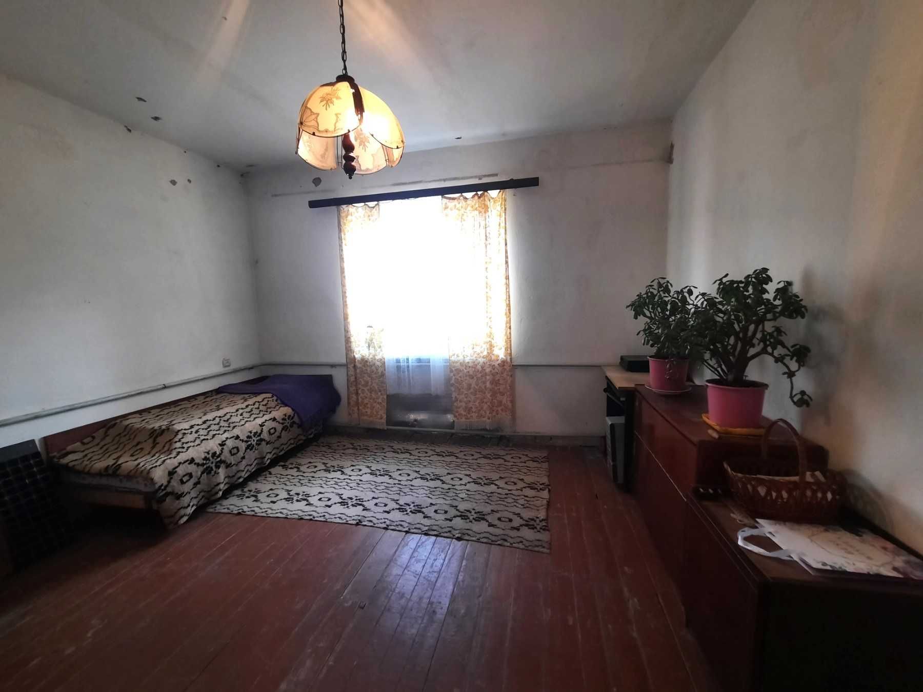 Продаж великого будинку для сім'ї в с. Пилипонка