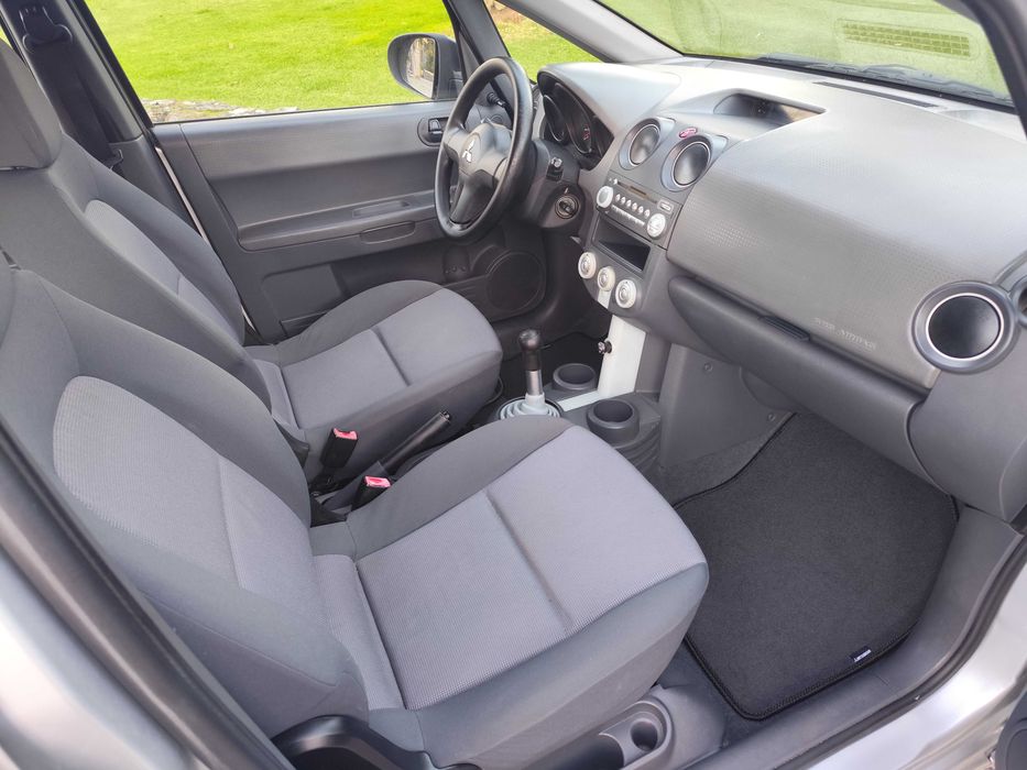 Mitsubishi Colt 1.1 - Revisão Feita - A/C Carregado - Selo Barato