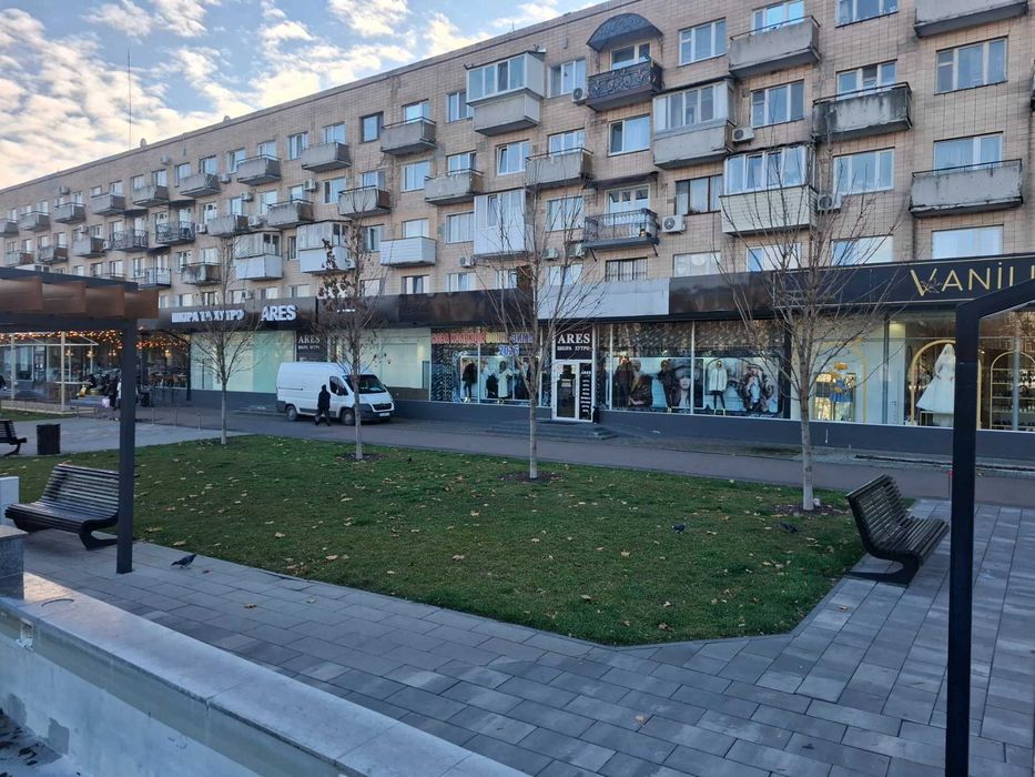 Пропонуємо приміщення в оренду приміщення в центрі, парк «Ю́ність».