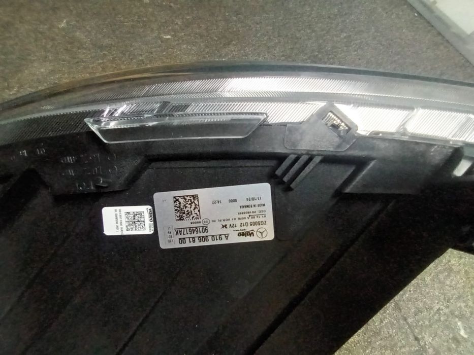 Lampa Mercedes Sprinter nowa !!