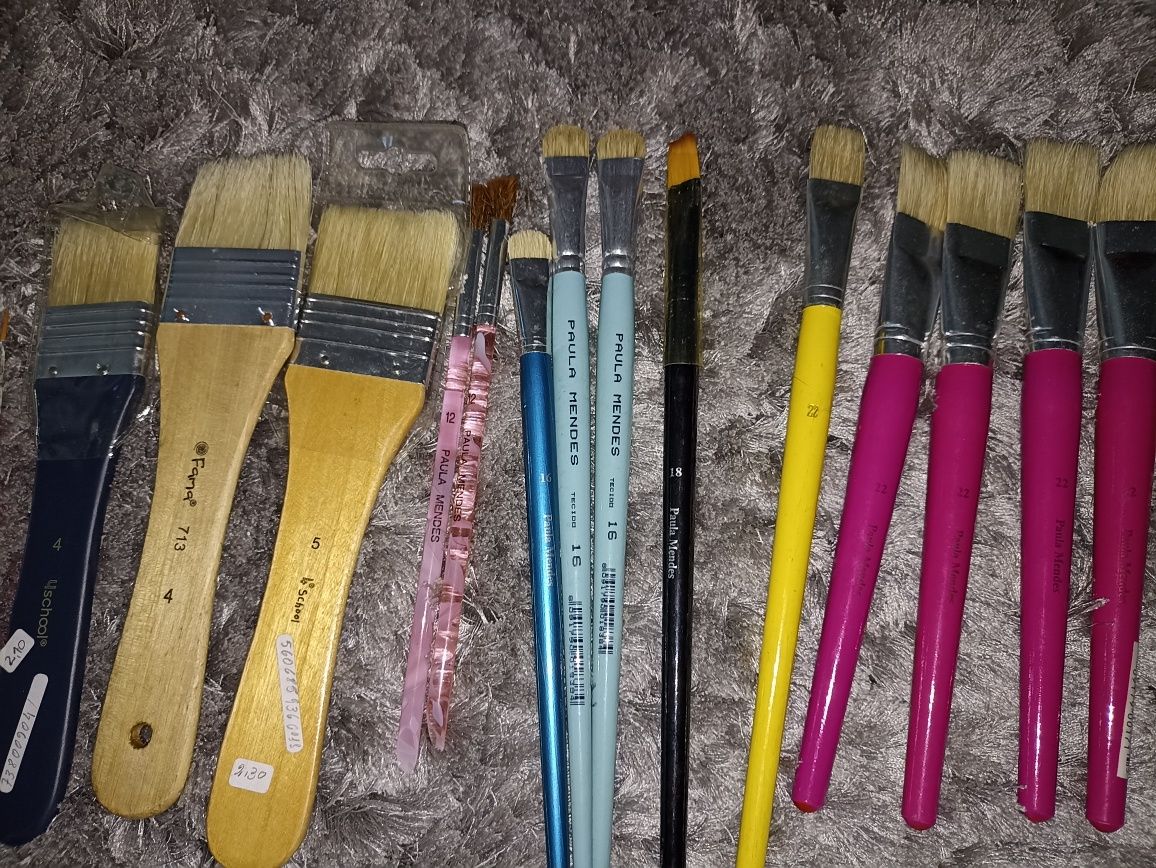 Conjunto de artigos para pintura