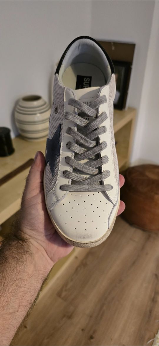 Golden goose premium