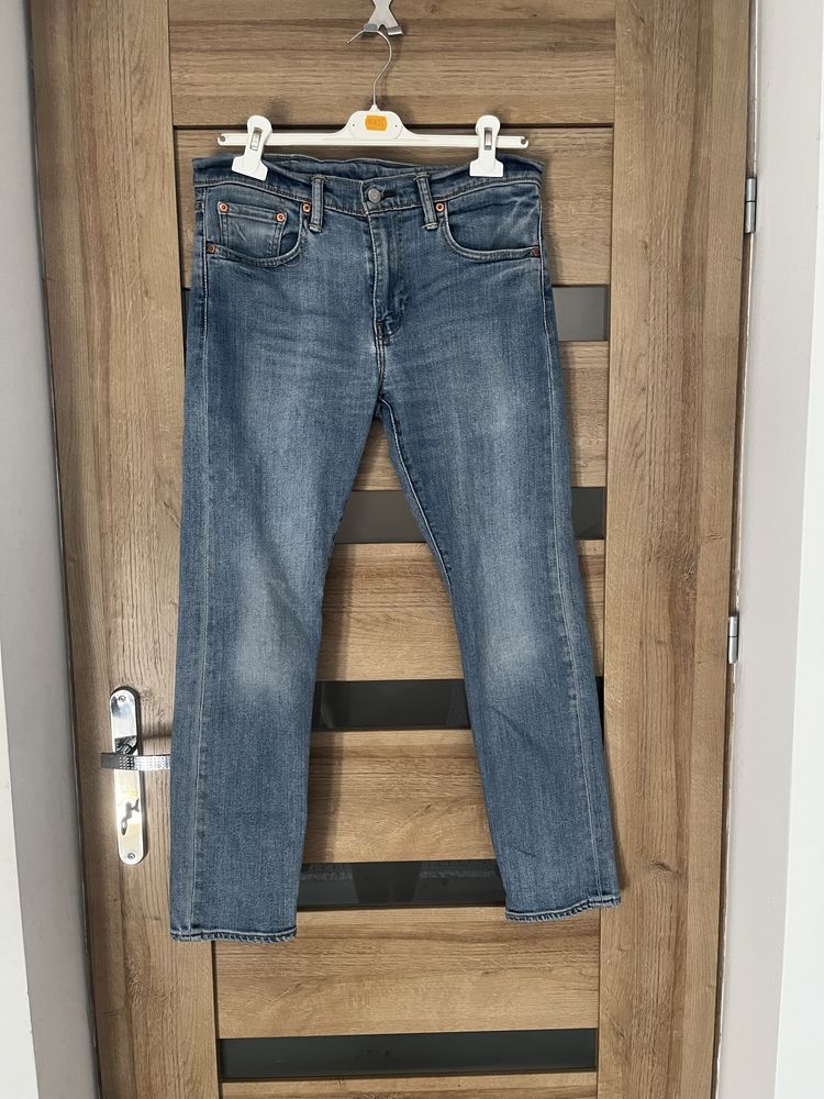 Spodnie Levis orygialne M 38 spodnie jeansowe