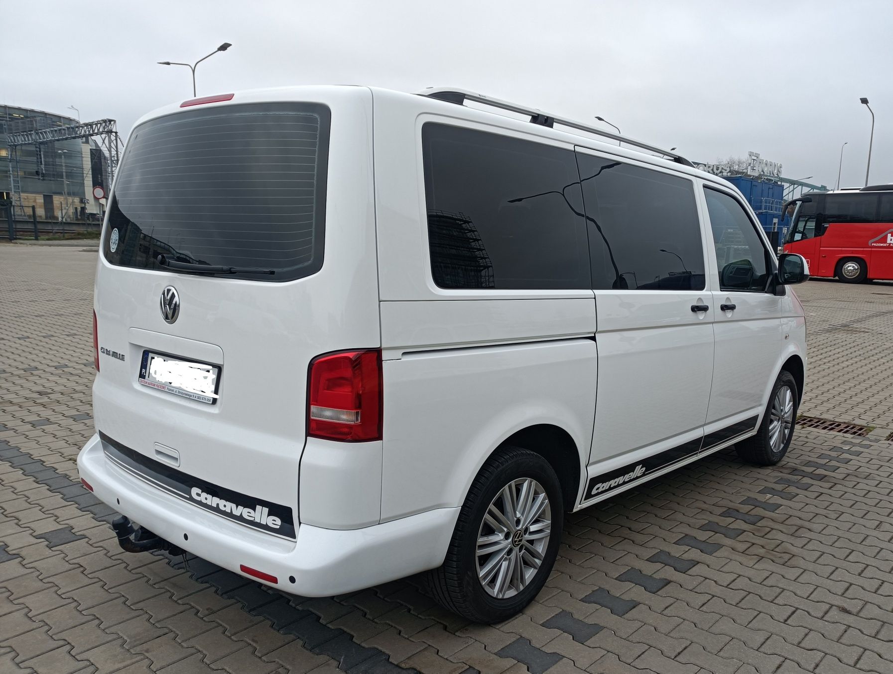 Wynajem Bus 9 Osobowy Wypożyczenie VW Transporter 2.0 TDI