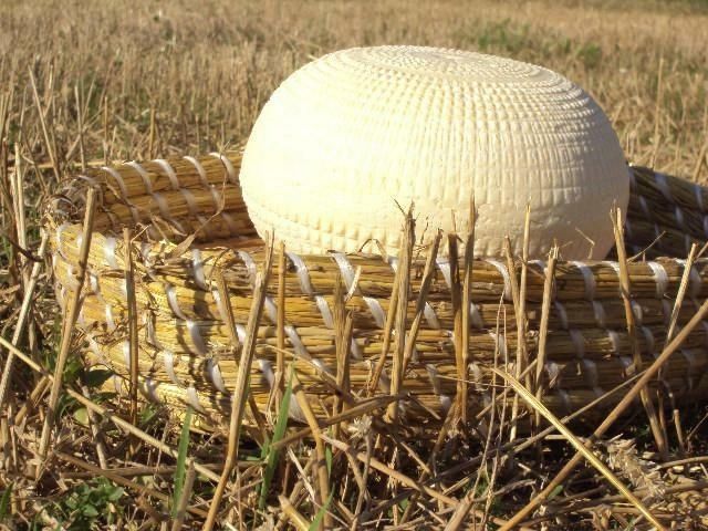 Ser Koryciński Z Płatkami Czosnku 1 Kg
