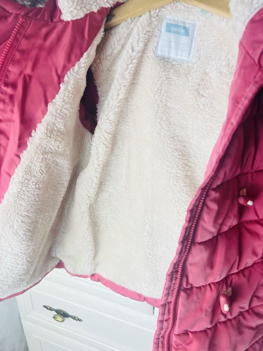 Jak nowa, bardzo ciepła kurtka dla księżniczki, kożuszek, Obaibi 80/86