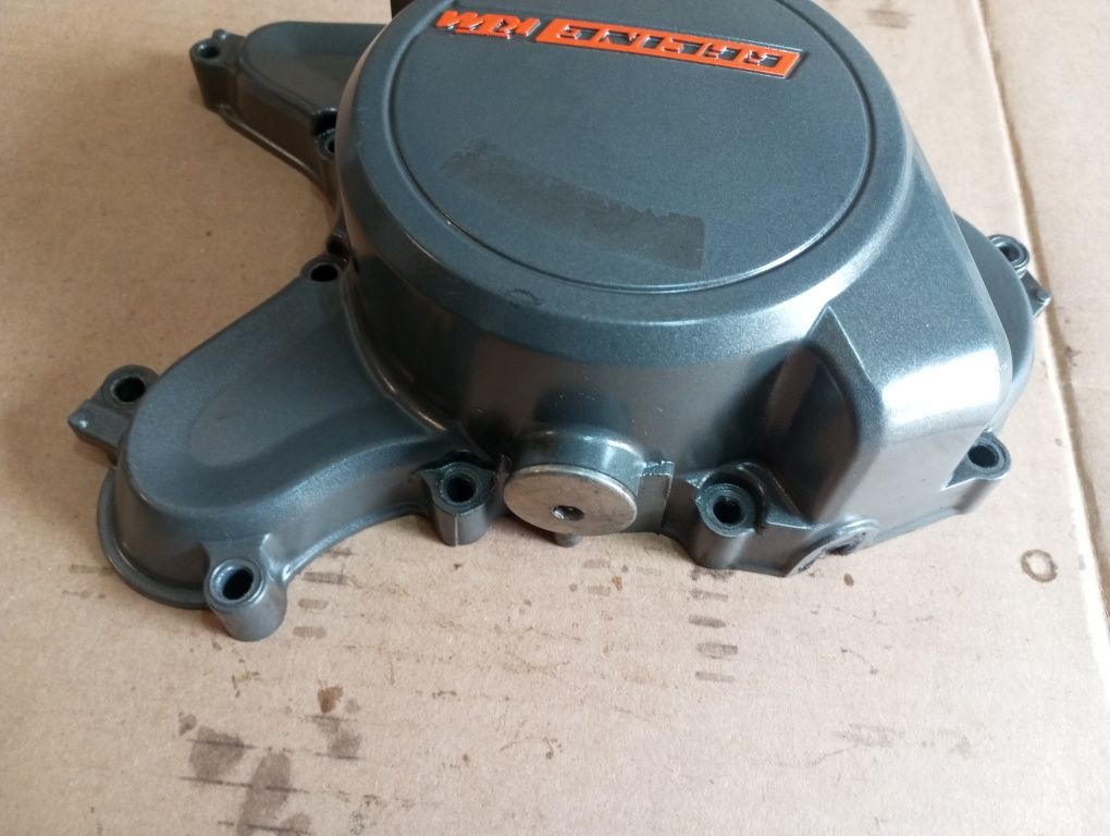 Dekiel pokrywa silnika kapa misa statora RC KTM Duke 125 17 – 23r 1.SA