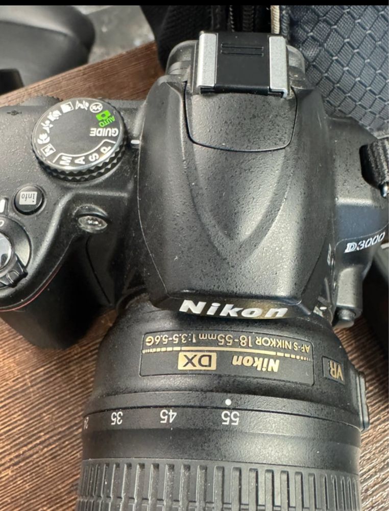 Aparat Nikon D3000 komplet