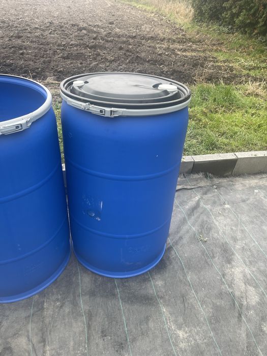 Beczka plastikowa 220 l