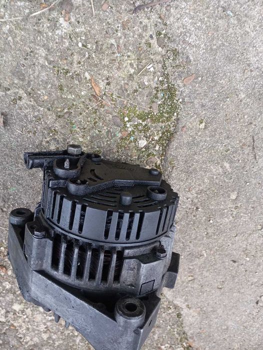 Запчастини Опель омега Б 2.5 Е51