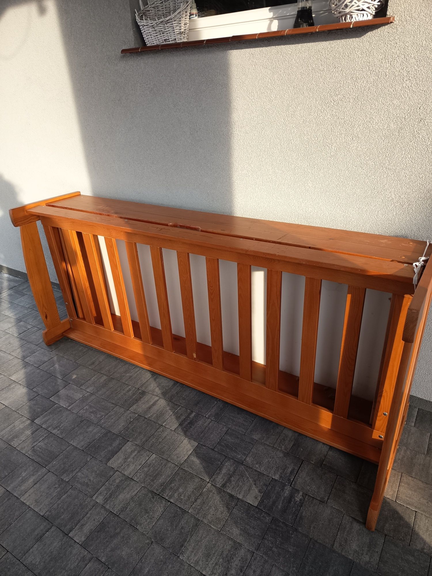 Łóżko pojedyncze drewniane z szufladą 80x200
