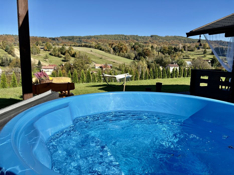 Wygrzej sie w saunie, domek z jacuzzi na wyłączność, kominek.