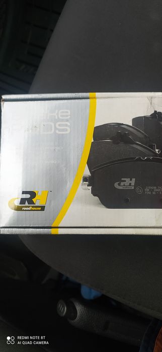 Продам передние  колодки хундай i 10