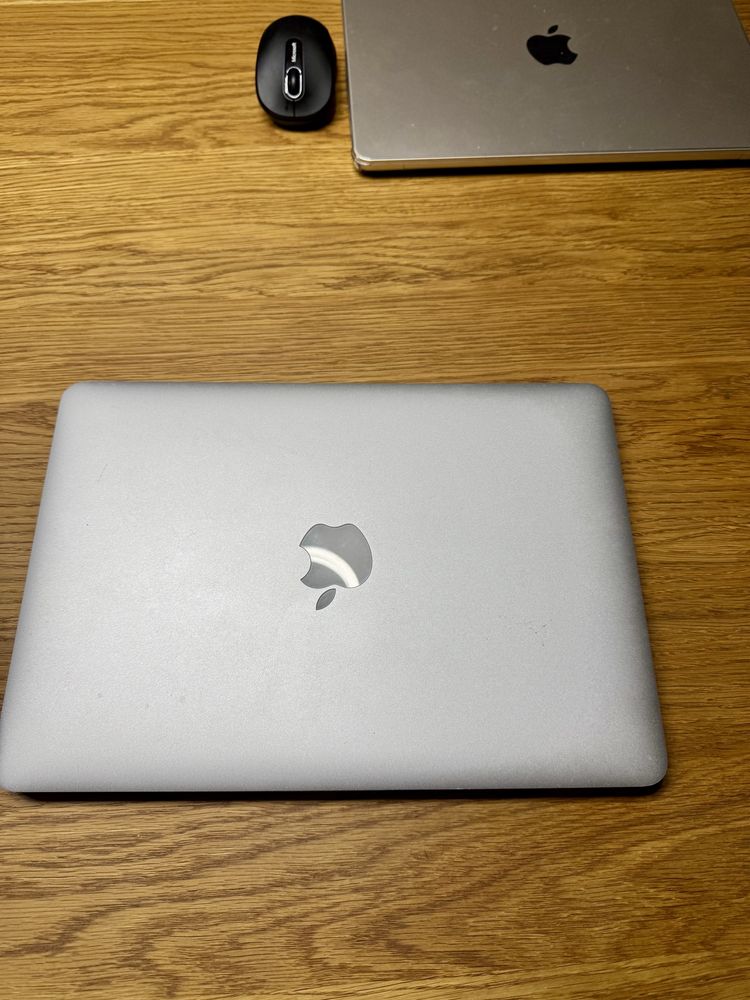 Macbook Pro A1502 Early2015 i5 8GB RAM 512GB SSD