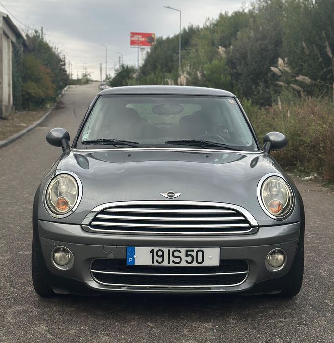 Mini Cooper 1.6D-2010[Caixa-automática]