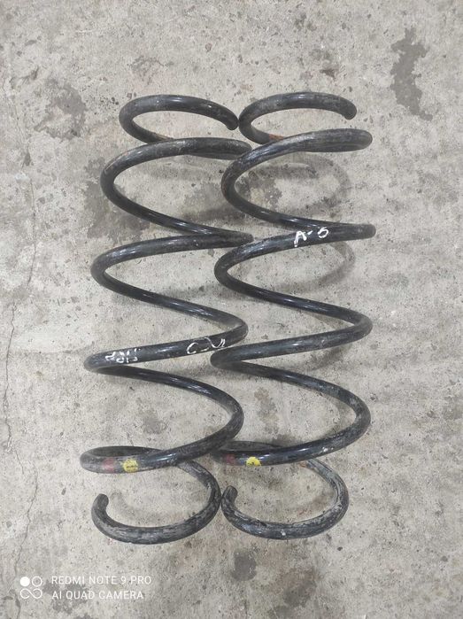 Пружины передние бу Skoda Octavia A5
