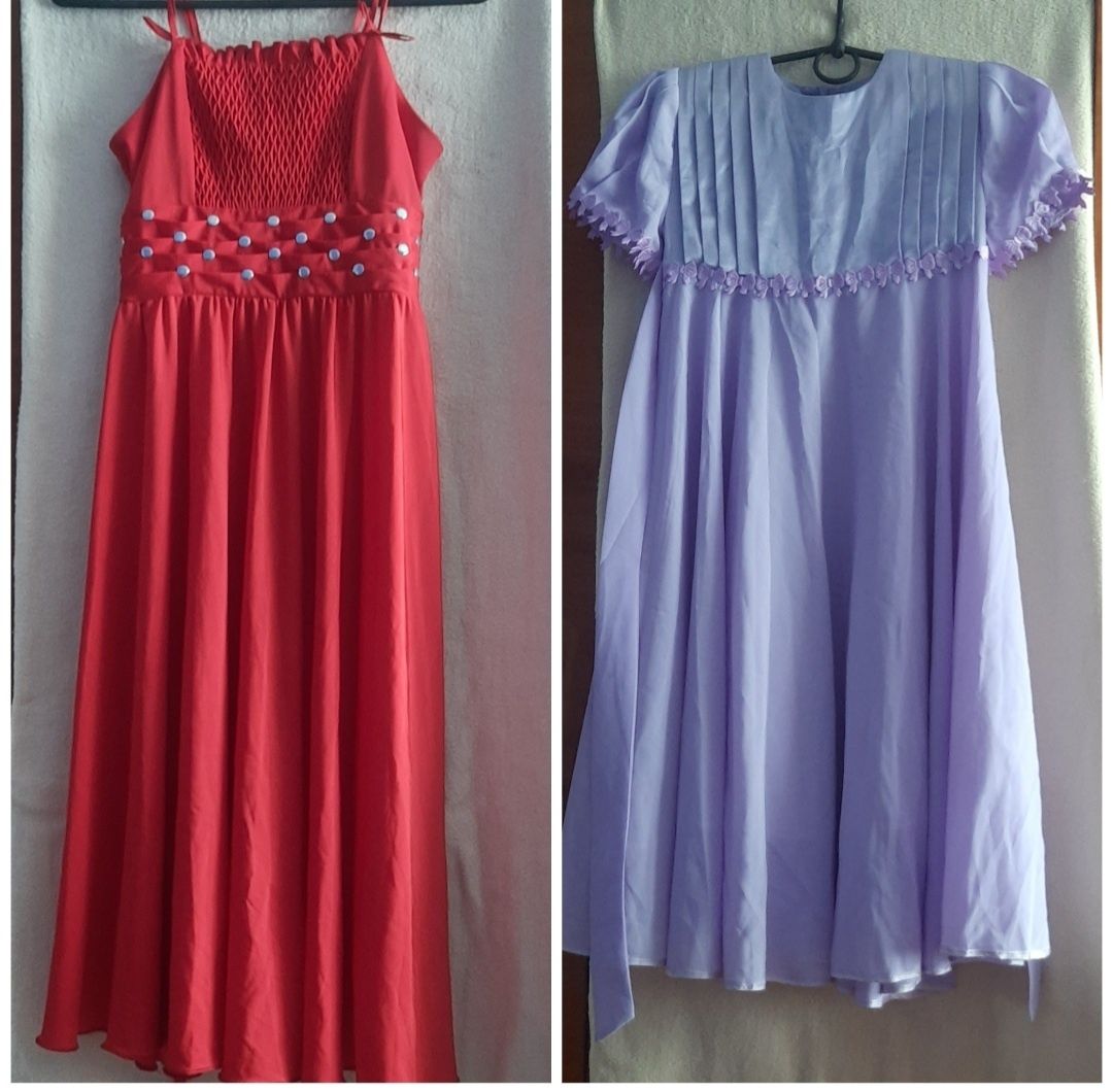 Дві дитячі сукні