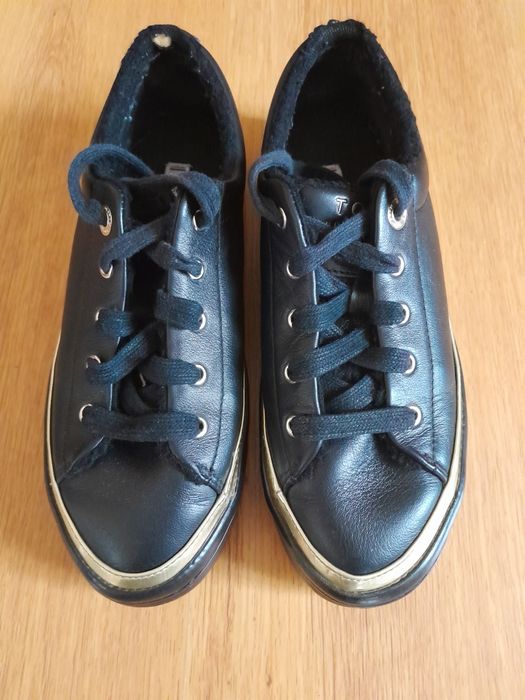 Кросівки Tommy Hilfiger.