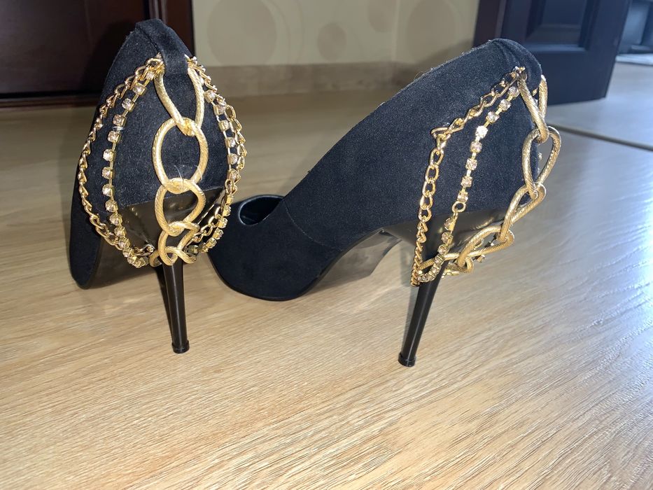 Чорні туфлі, Черные туфли Viktolia, замшевые туфли, замшові туфлі