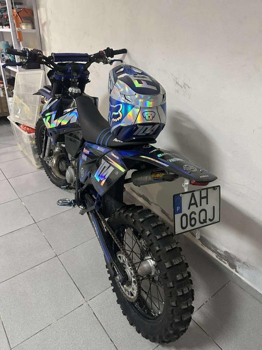 KTM 250 EXC matriculada