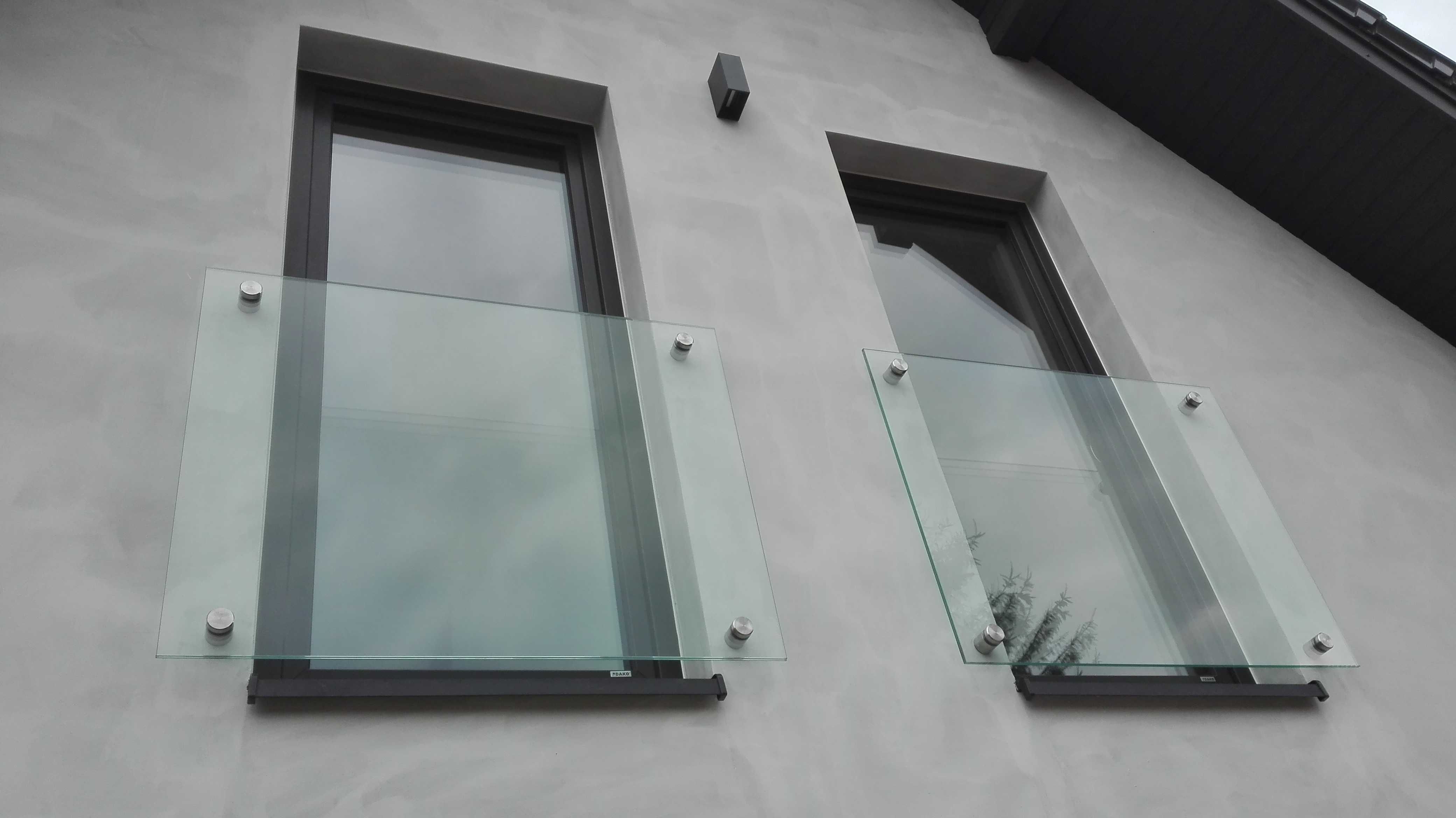 Barierka na balkon francuski, barierka okienna cało szklana tanio