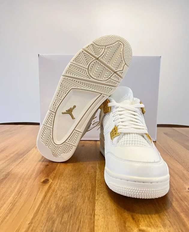 nowy Jordan 4 Retro Metallic Gold Moda rozmiar.46