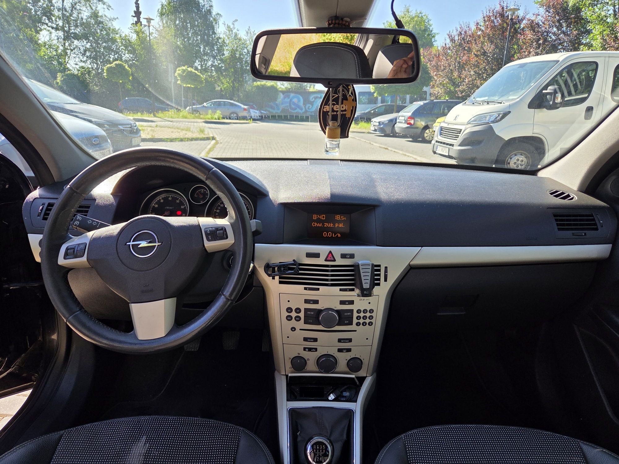 Opel Astra H 1.4 benzyna Enjoy czarny