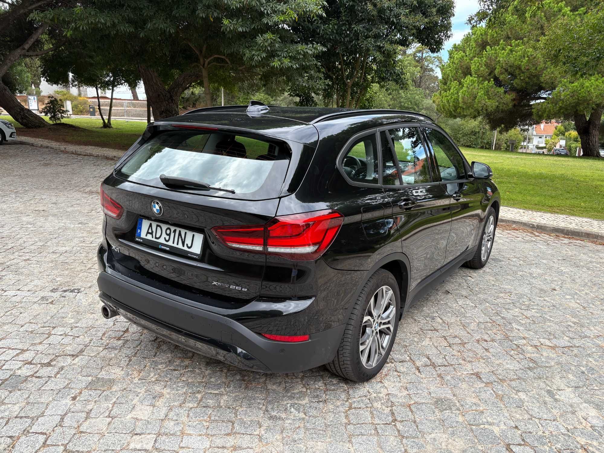 BMW X1 xDrive25e – Plug-in Hybrid Automático