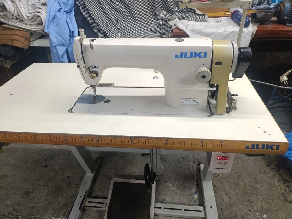 Продам швейную машину JUKI  ddl-8700