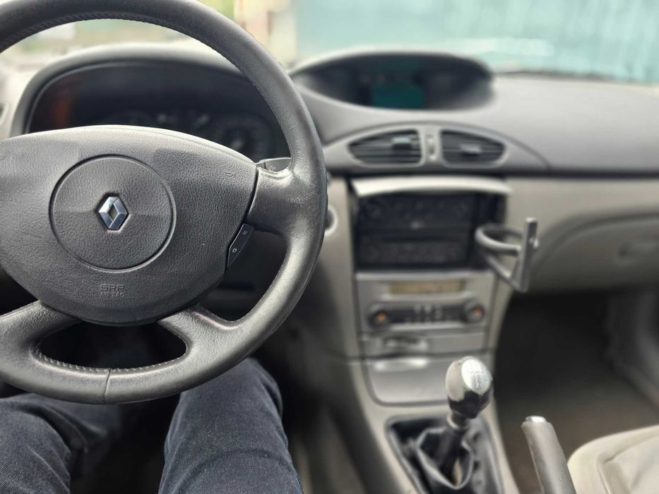 Renault Laguna 2001