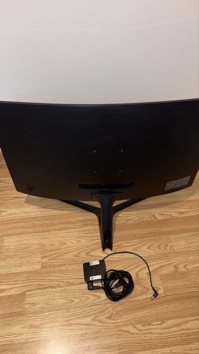 Monitor Samsung C27R500FHP 27" LED FulIHD FreeSync Curvo