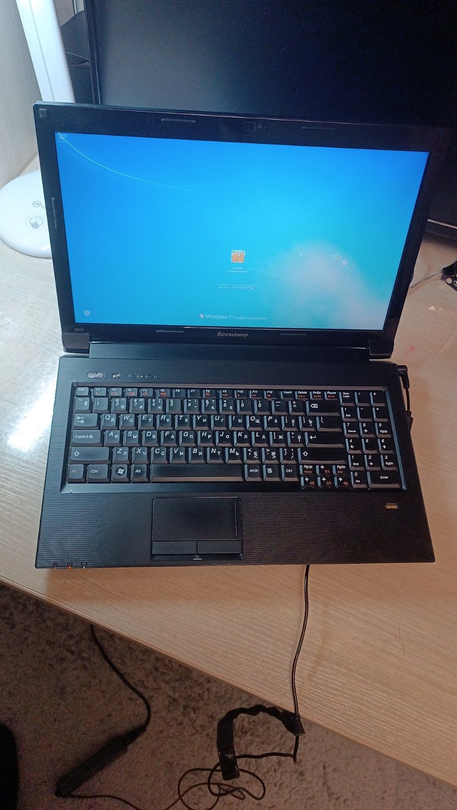 Ноутбук Lenovo B 560 Core i5 8Gb