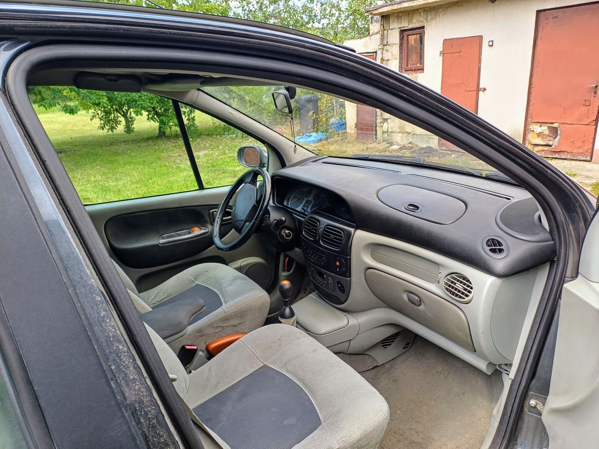 Renault Scenic 1.8