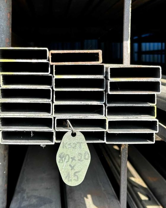 Kształtowniki stalowe profile panelowe