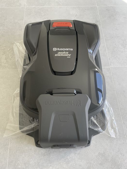 Husqvarna Automower 305 – robot koszący, nowy / nieużywany