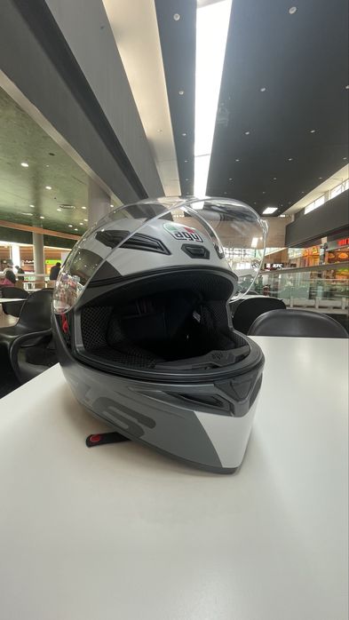 AGV K1 excelente