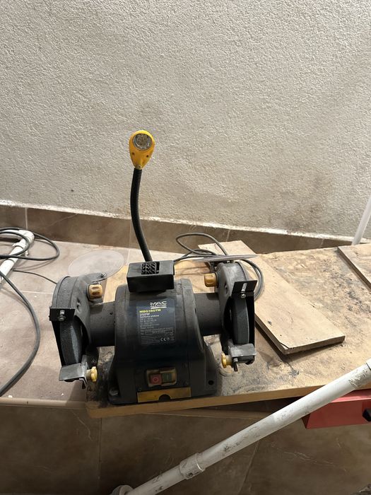 Szlifierka Stołowa z Lampka