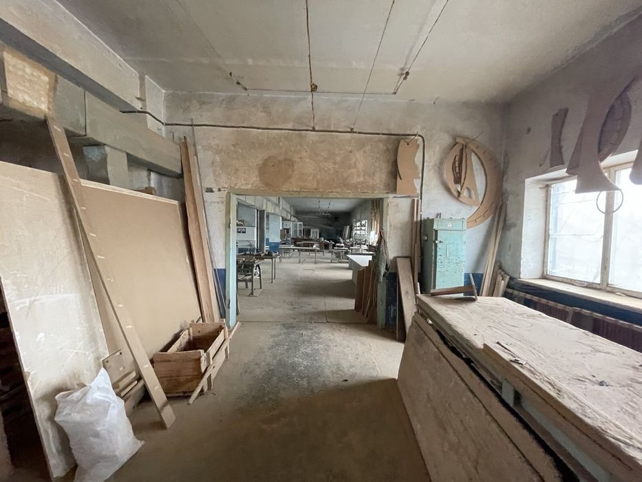 продаж комплексу будівель