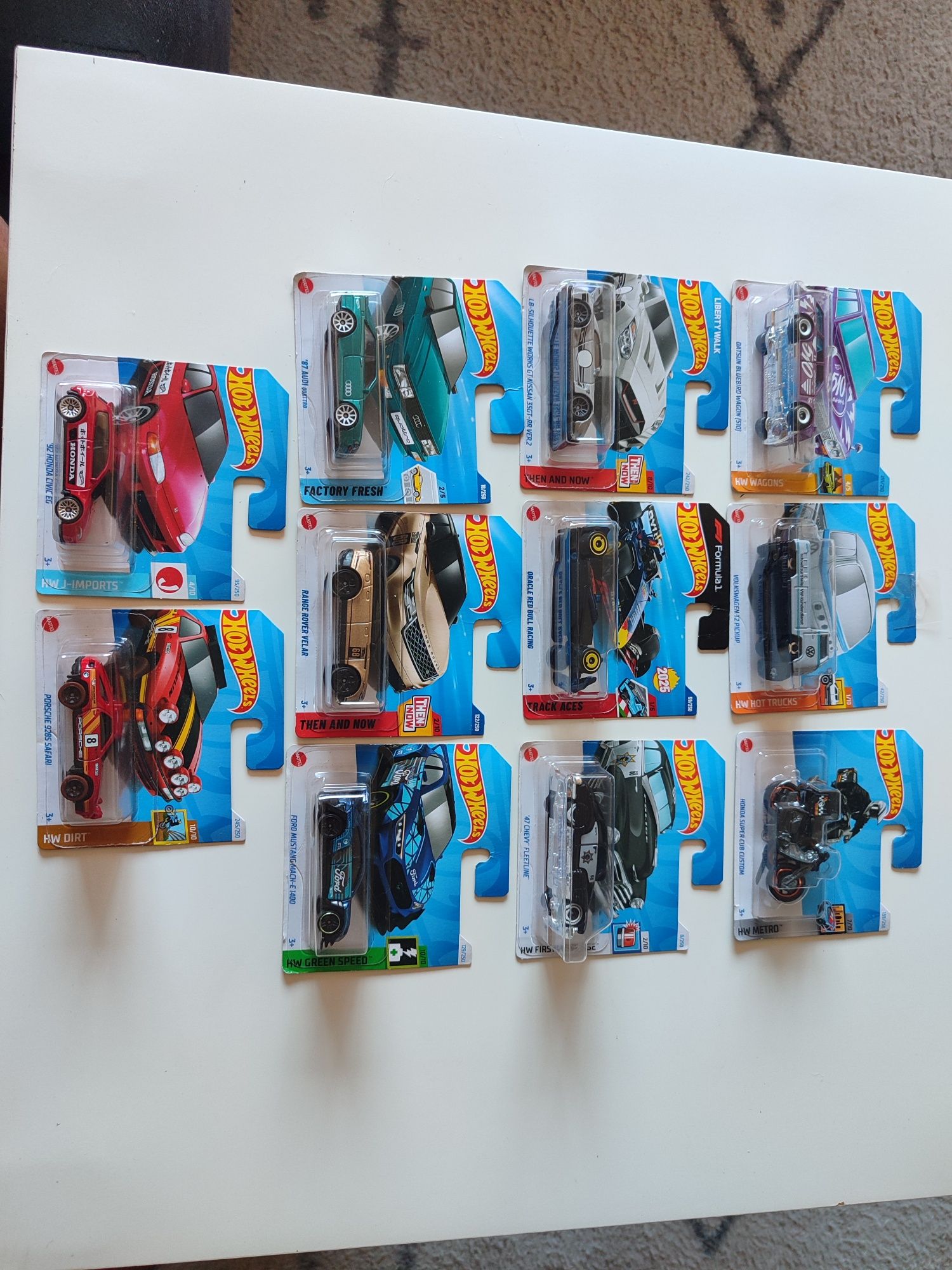 hot wheels 11 carrinhos