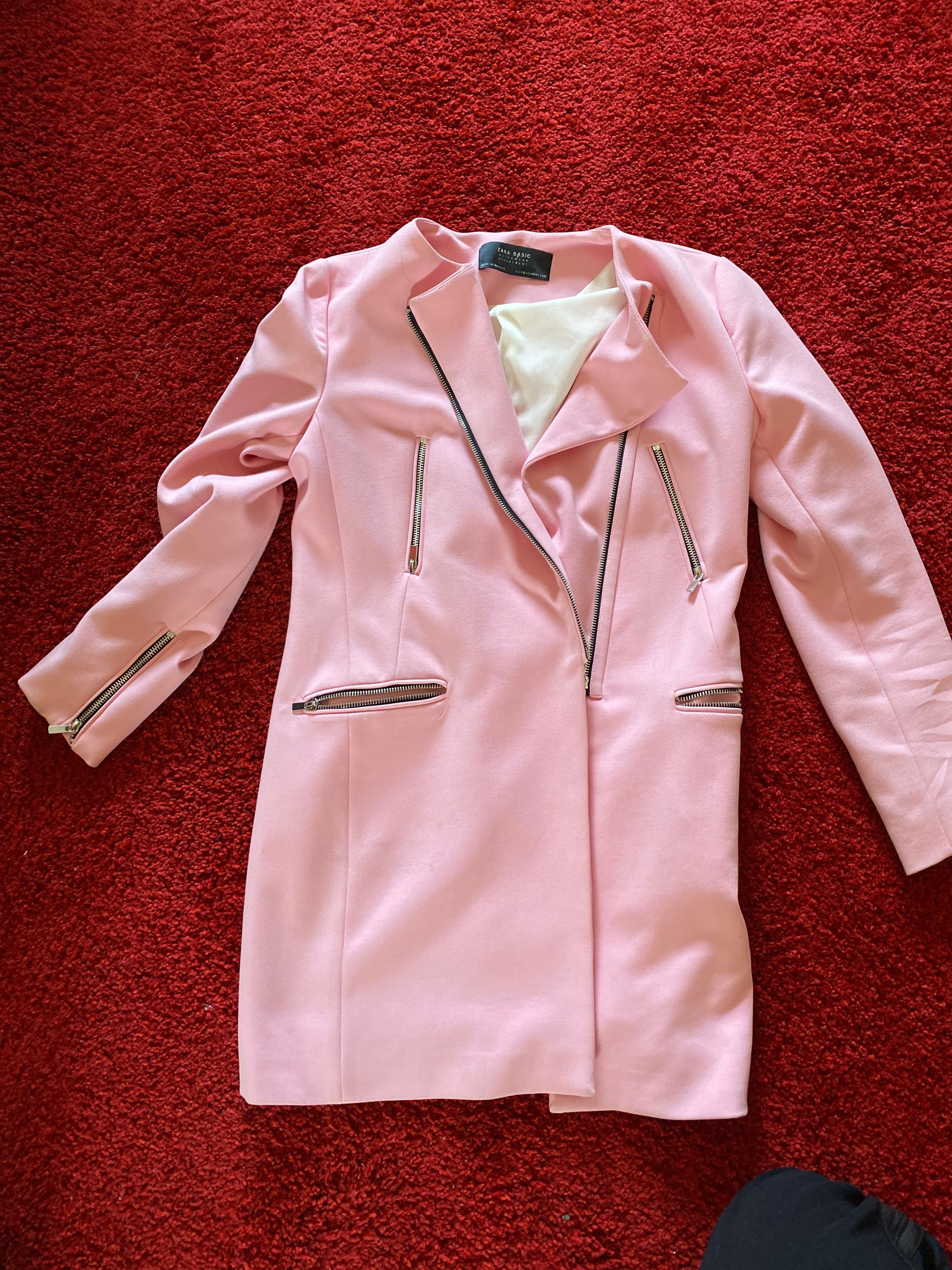 Casaco Zara cor de rosa claro