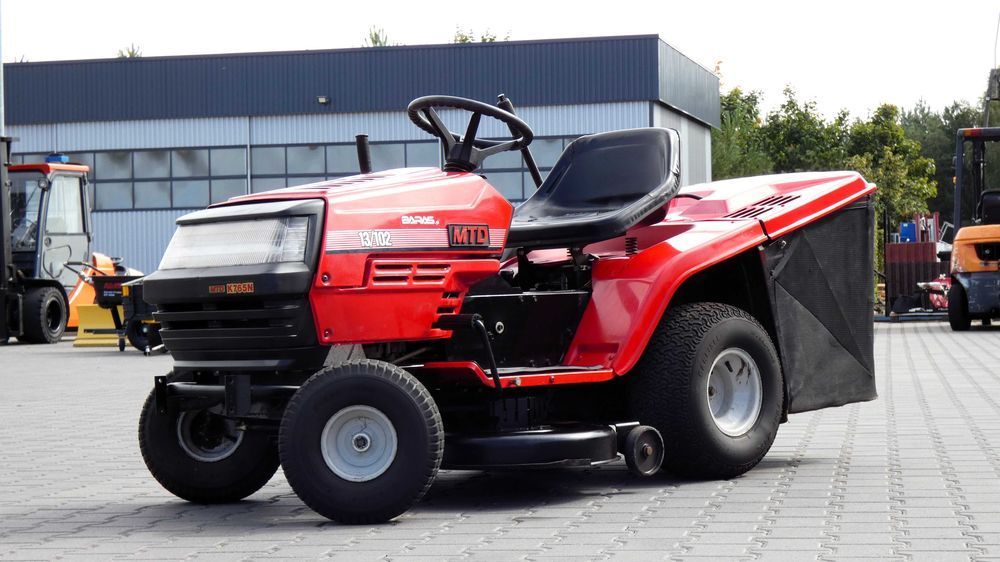 Traktorek kosiarka MTD Briggs&Stratton (040901.5) - Baras