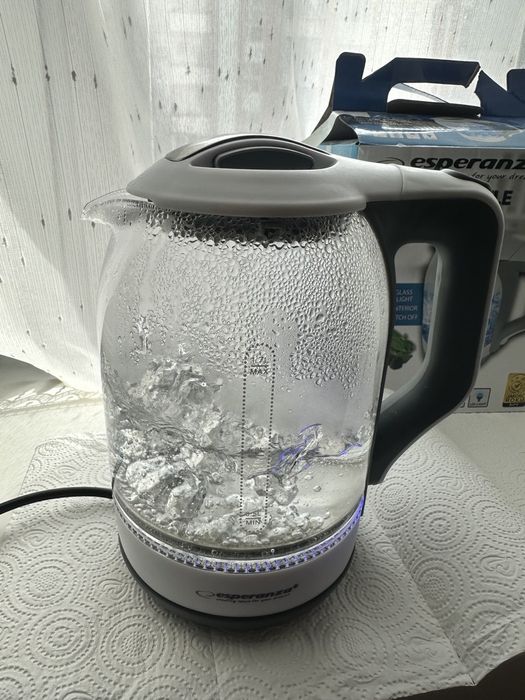 Електричний чайник