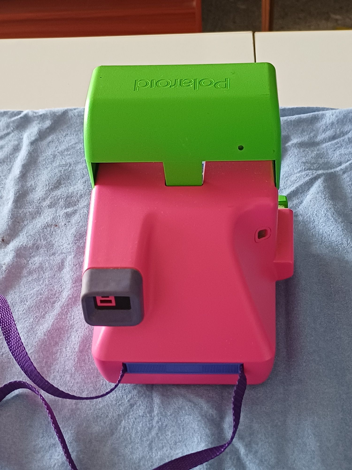 Máquina fotográfica instantânea Polaroid da Barbie