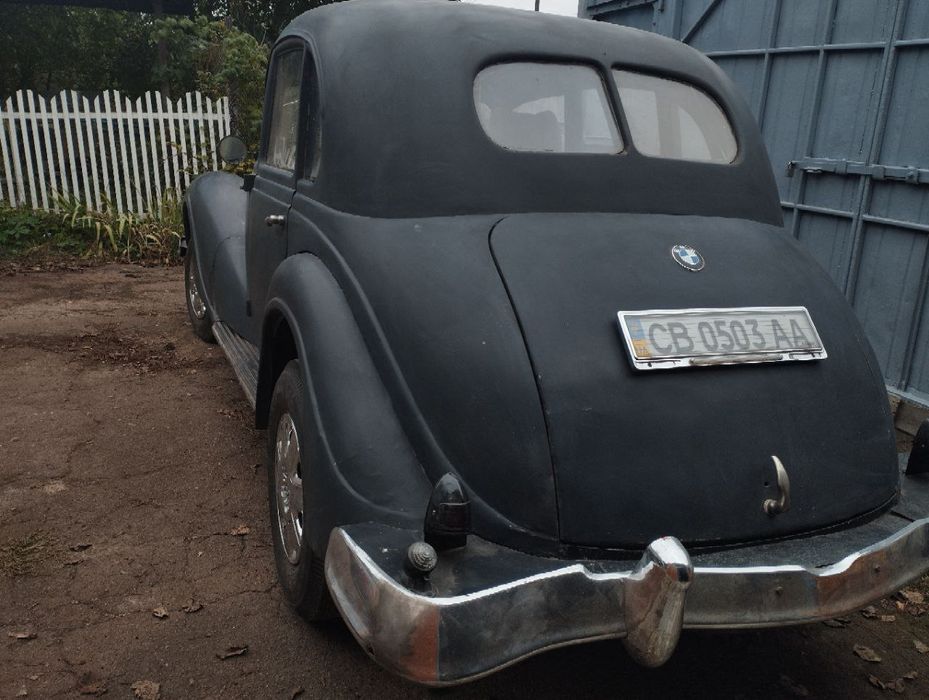 Продам ретро авто BMW