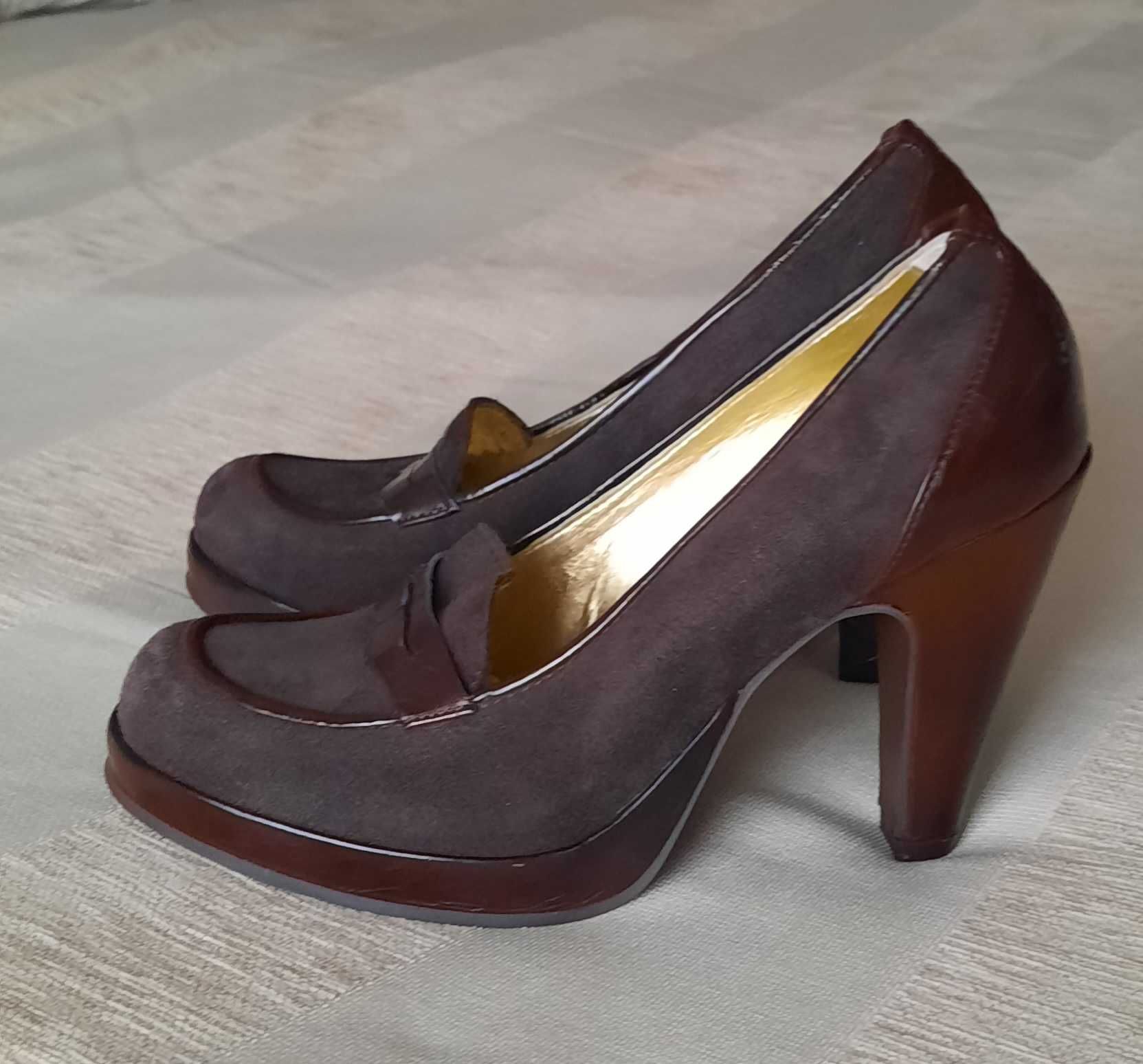 Sapatos Strena 35